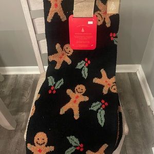 NWT! VIRAL TIKTOK GINGERBREAD THROW BLANKET! VERY SOFT! OVERSIZED 50X70